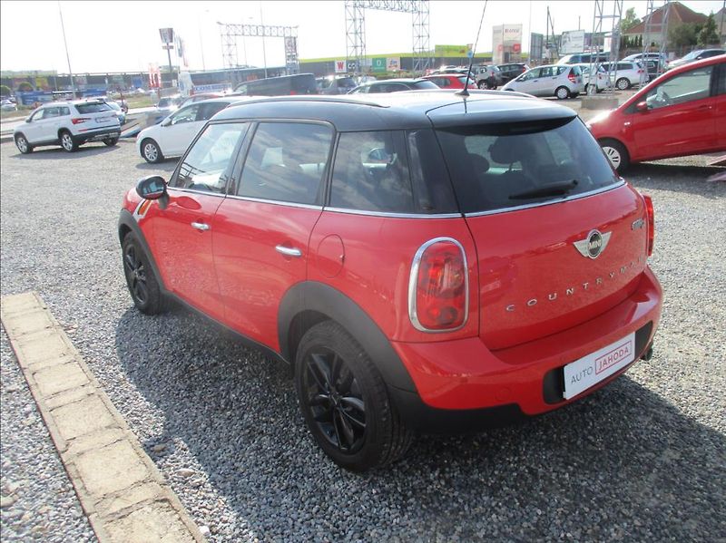 Mini Countryman 1,6 D, aut.klima,serv.kniha, - fotka 6 z 31