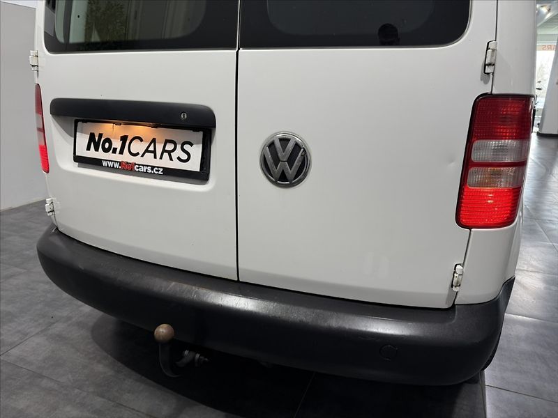 Volkswagen Caddy 1,6   TDI 75KW TAŽNÉ SERVIS - fotka 17 z 19