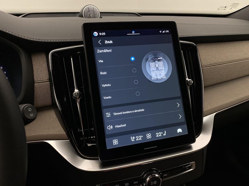 Volvo XC90 (2026) B5 AWD AUT DARK PLUS 7míst - fotka 59 z 70
