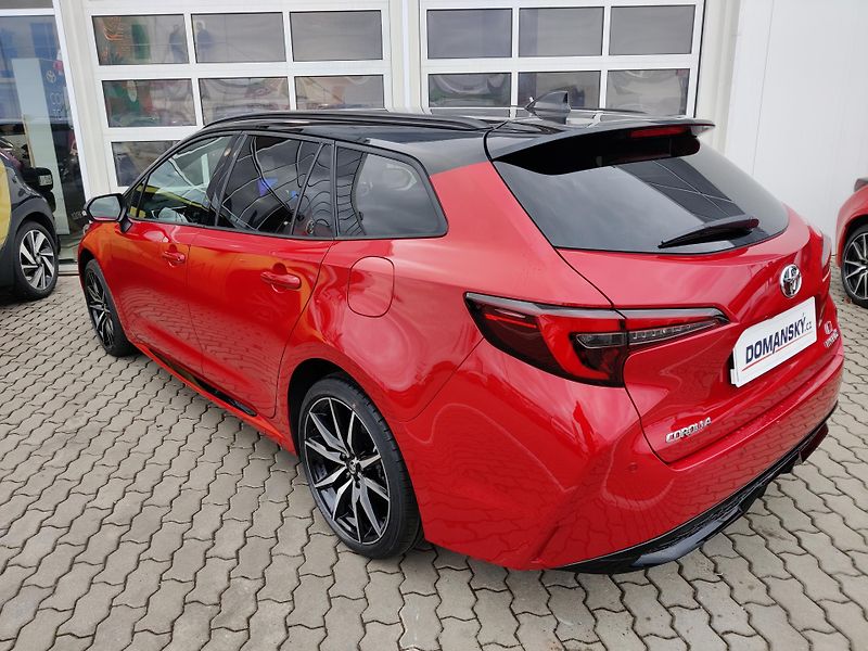 Toyota Corolla TS 2.0 HEV GR DYNAMIC JBL - fotka 3 z 26