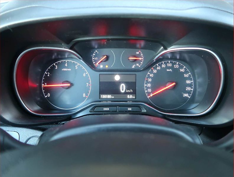 Opel Combo (2019) Enjoy 1.2 Turbo, 5Míst, ČR - fotka 11 z 14