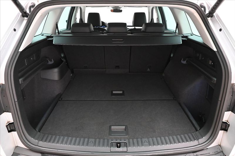 Škoda Kodiaq 2,0 TDI 147kW L&K DSG 4x4 Záru - fotka 10 z 33