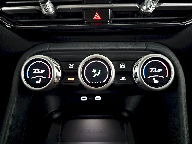 Škoda Kodiaq (2025) 2.0TSI 150kW 4X4 7S SELECTION - fotka 19 z 32