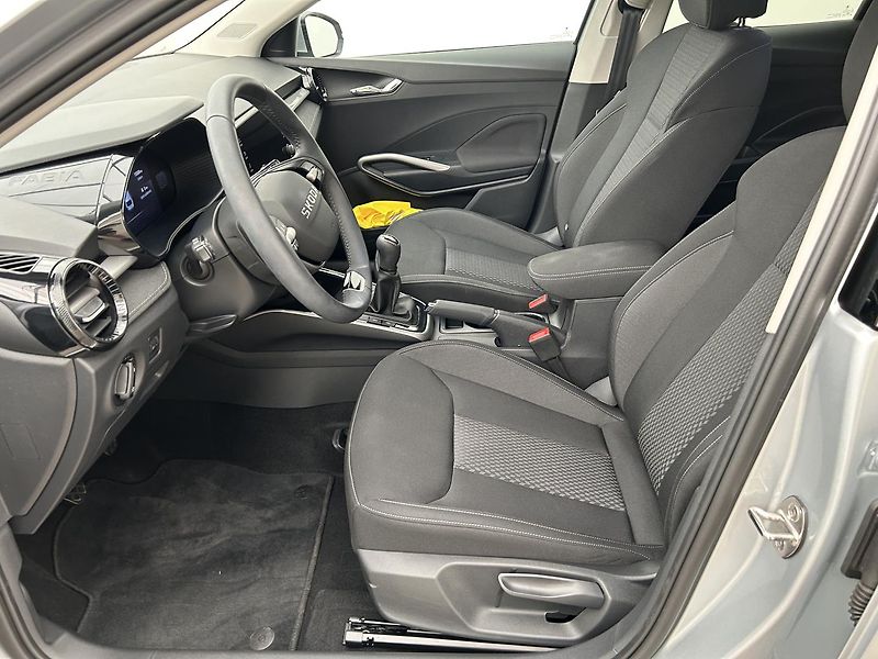 Škoda Fabia 1.0 TSI Top selection - fotka 6 z 28