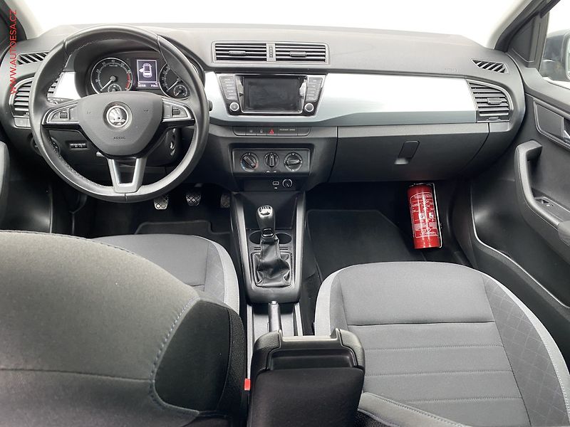 Škoda Fabia (2019) 1.0 TSi, Ambition, navi - fotka 8 z 18