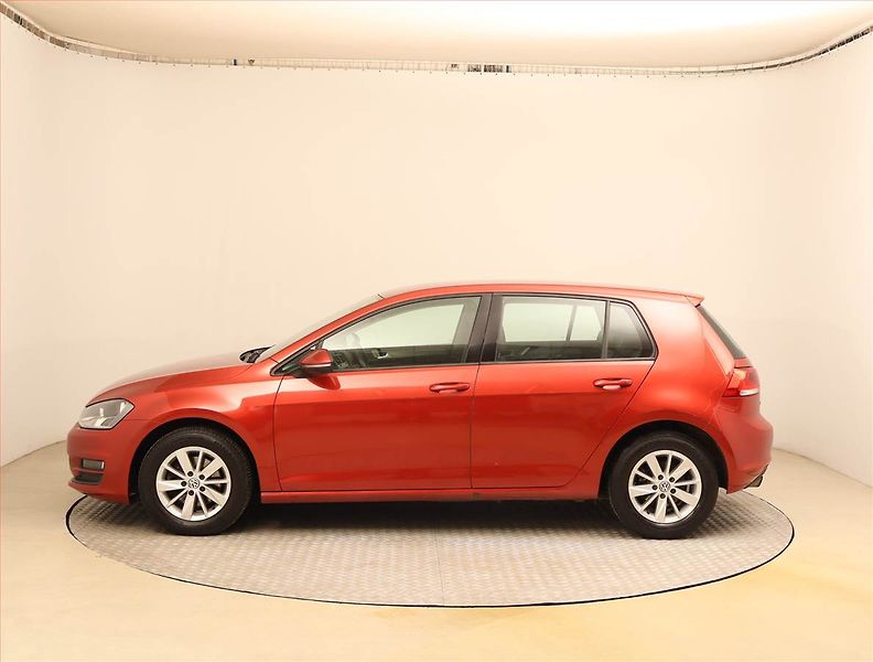 Volkswagen Golf (2014) Comfortline 1.2 TSI - fotka 3 z 23