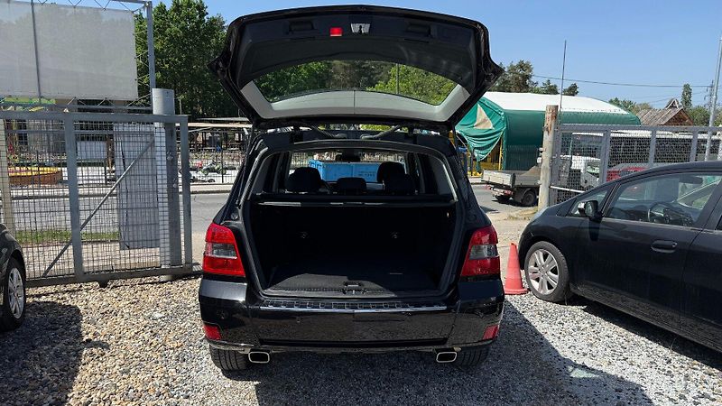 Mercedes-Benz GLK (2011) 250CDi 150kW*4Matic*Tažné* - fotka 21 z 23