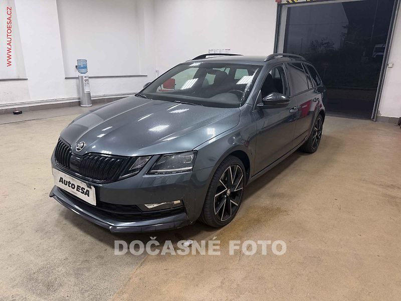 Škoda Octavia (2019) 2.0TSi, ČR - fotka 1 z 3