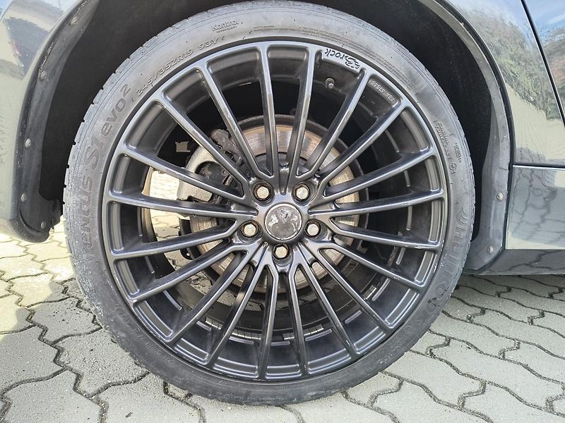 Volvo S60 2.4D5 R-Design servis.historie - fotka 31 z 34