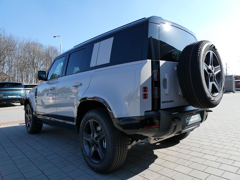 Land Rover Defender (2026) 110 3,0 X-Dynamic SE D350 - fotka 8 z 37