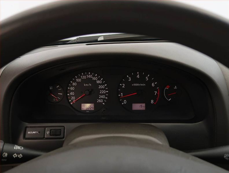 Nissan Maxima (2001) 2.0, Serv.kniha, nová STK - fotka 11 z 16