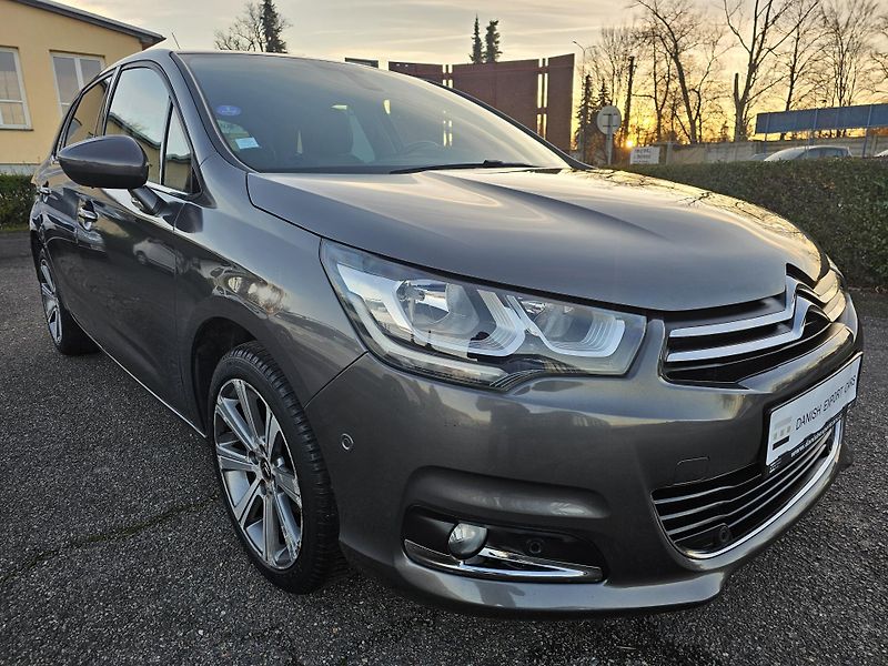 Citroën C4 (2016) 1.2 81kW SHINE,81 000 KM !!! - fotka 5 z 47