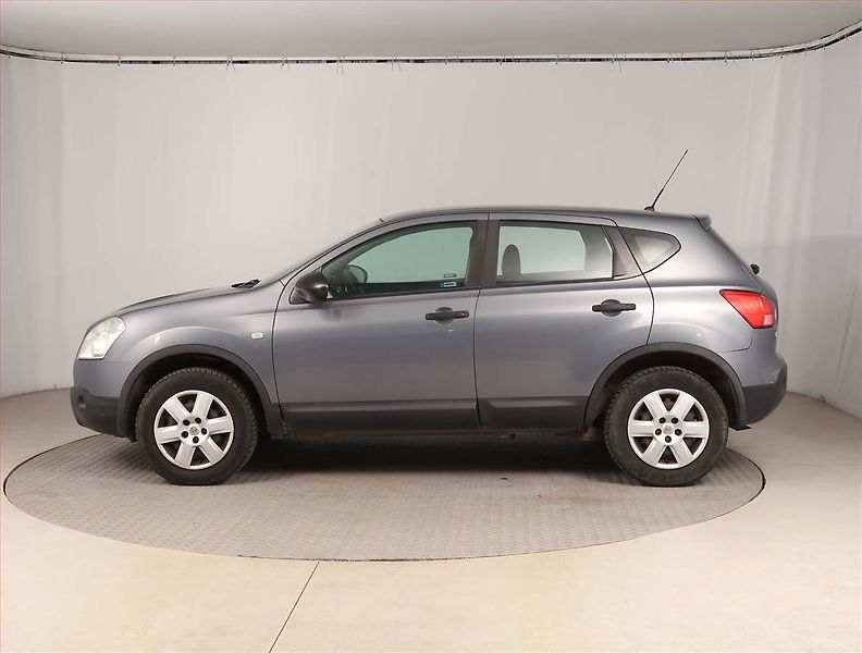 Nissan Qashqai (2009) 1.6, ČR,1.maj, po STK - fotka 3 z 13