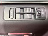 Land Rover Discovery Sport (2018) 2.0 TD4 4X4, AT, bixen, panor - náhled 12