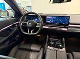 BMW i5 eDrive40 Touring M 360k HuD  - náhled 7