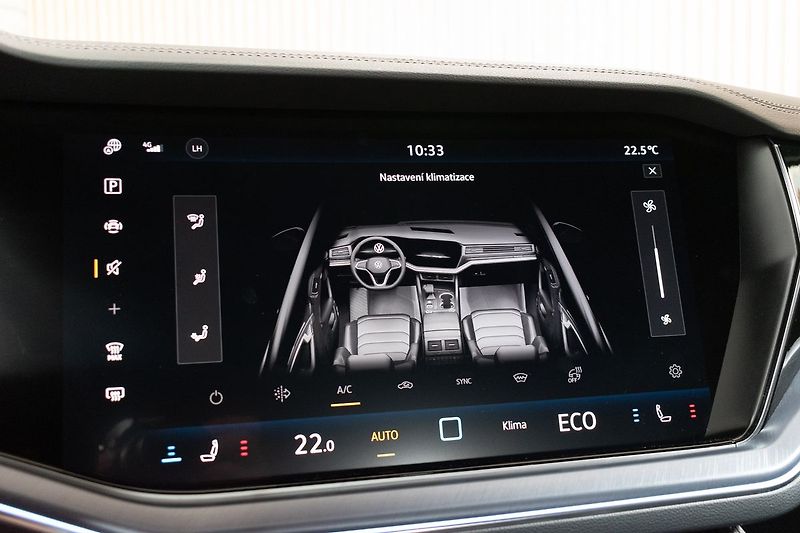 Volkswagen Touareg 3.0 TDI R-LINE*ZÁRUKA*TAŽNÉ*ČR - fotka 28 z 48