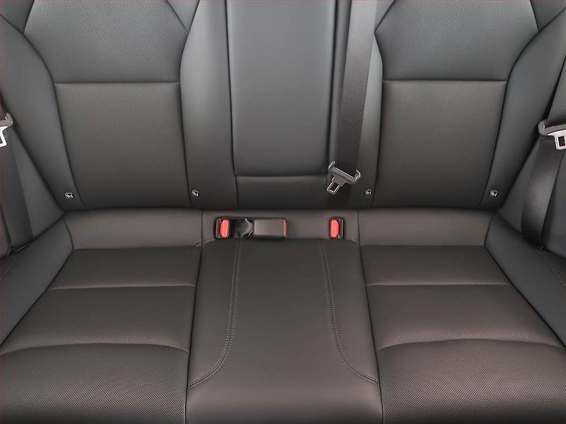 Tesla Model 3 (2024) Standard Range 60kWh, SoH 94% - fotka 10 z 19