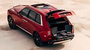 Rolls-Royce Cullinan.