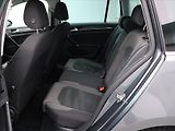 Volkswagen Golf 2,0 TDI 110KW Highline Aut.kli - náhled 13