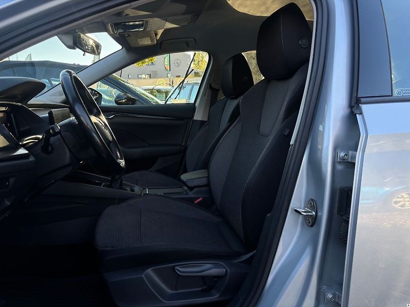 Škoda Octavia 2.0TDI/2021VIRTUAL.DPH.1MAJ.ZÁ - fotka 23 z 46