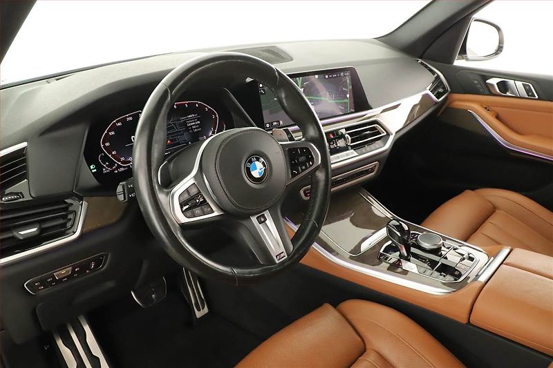 BMW X5 (2019) xDrive30d - fotka 21 z 29