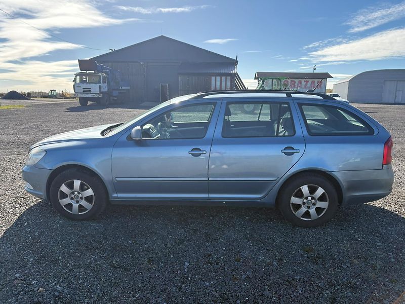 Škoda Octavia (2011) Škoda Octavia 2.0 TDI CR - fotka 2 z 21