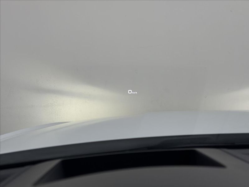 Audi A5 2,0 140kW AT 4X4 HUD DPH NAVI - fotka 16 z 56