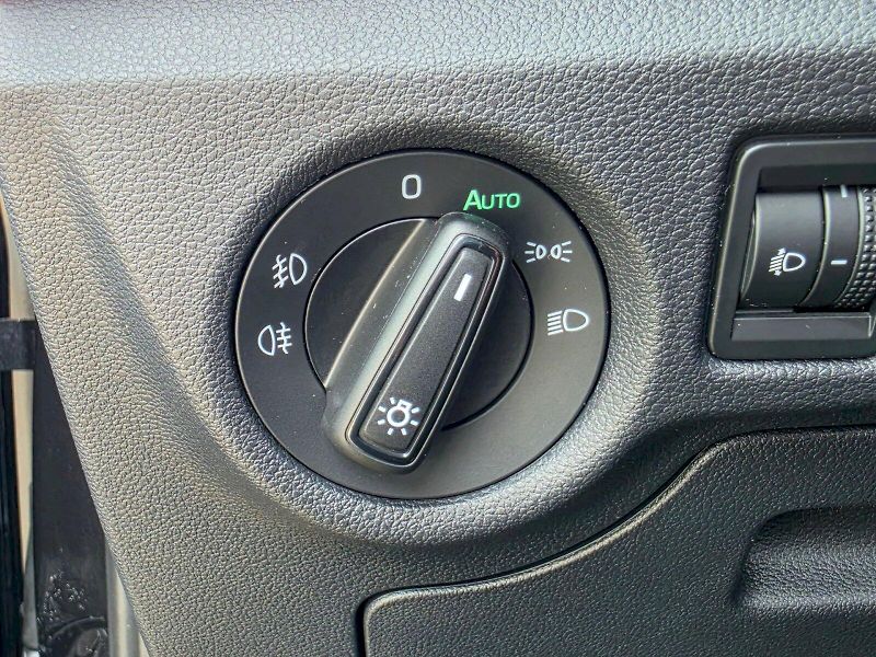 Škoda Kamiq (2025) 1,0TSI 85KW SELECTION - fotka 20 z 31