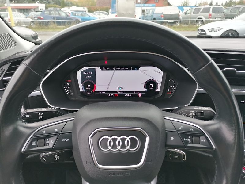 Audi Q3 (2022) SPORTBACK 2.0 35TDi S-Tronic - fotka 12 z 34