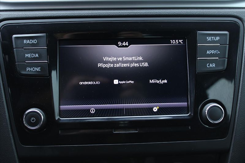 Škoda Rapid 1.0 TSI 81kW 1.MAJ ČR DPH - fotka 17 z 21