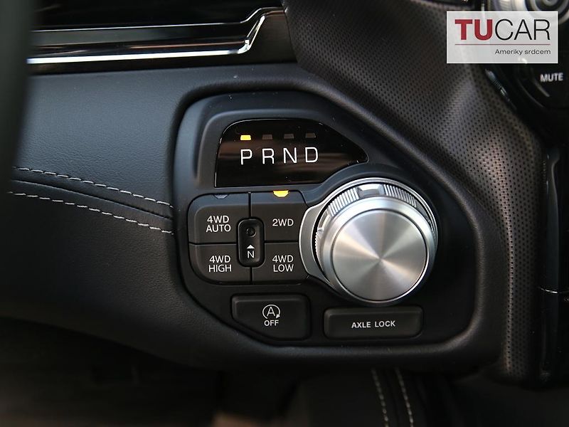 Dodge RAM (2025) 1500 Limited 3.0 I6 550 hP - fotka 26 z 54