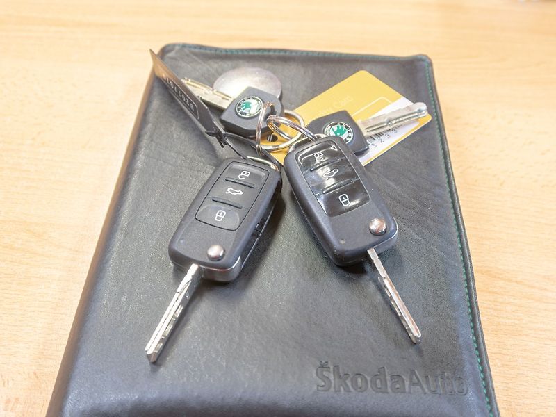 Škoda Octavia (2010) 12/10 2.0TSI RS 147KW – SERVIS - fotka 53 z 53