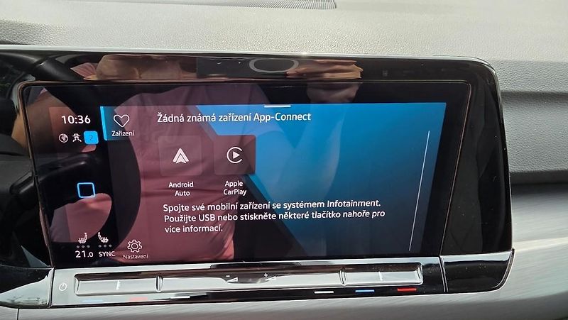 Volkswagen Golf (2024) 2.0 TDI 110kW DSG7 Style TZ - fotka 26 z 34