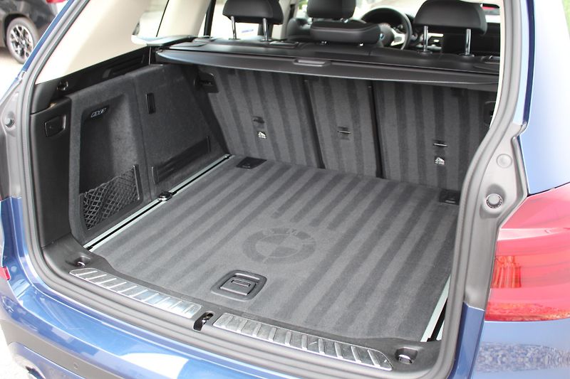 BMW X3 xDrive20d - fotka 20 z 22
