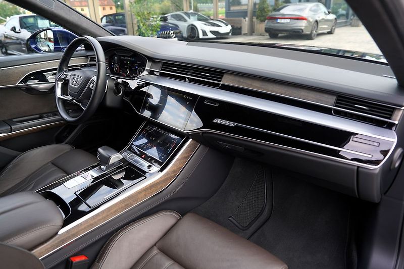 Audi A8 50 TDI Quattro 210 Kw/B&O/Matr - fotka 31 z 49