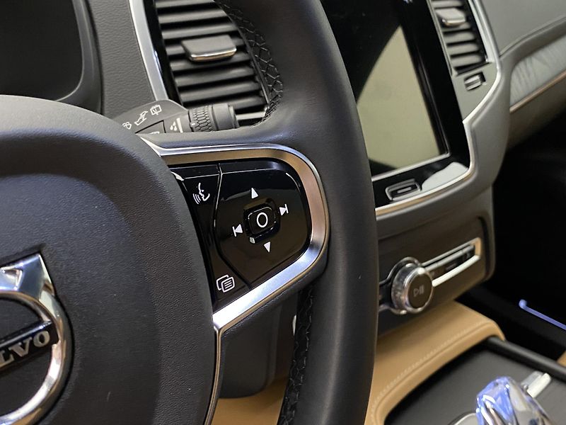 Volvo XC90 B5 AWD BRIGHT PLUS AUT CZ 7m - fotka 20 z 64