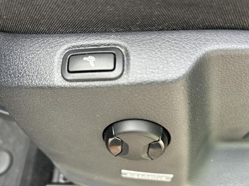 Volkswagen Touran (2021) 2.0 TDi 110KW DSG  - fotka 16 z 31