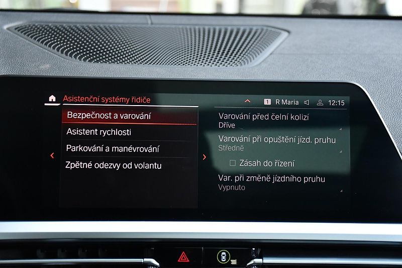 BMW Řada 3 320d xD M-SPORT REZERVACE - fotka 34 z 42