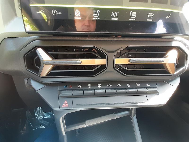 Dacia Duster (2026) Extreme hybrid 1,8 155k - fotka 17 z 20
