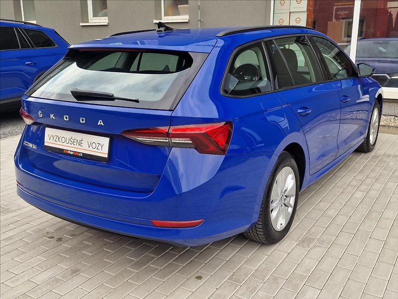 Škoda Octavia 2.0 TDI, původ ČR, 1.Majitel - fotka 10 z 50