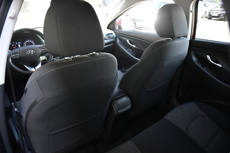 Hyundai i30 1.0TGi DCT STYLE ČR 1M - fotka 18 z 49