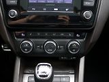 Škoda Octavia 2.0 TDI 135kW DSG Scout Xenon - náhled 20