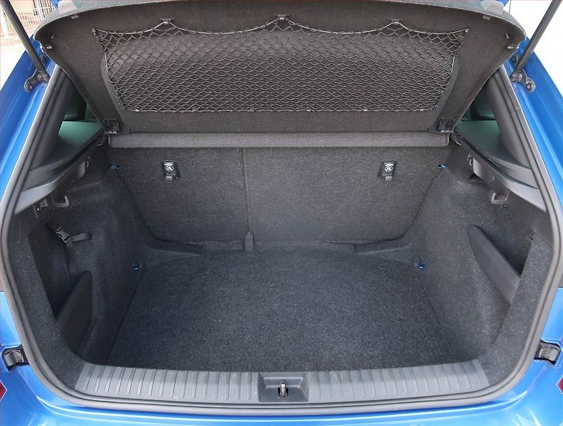 Škoda Kamiq (2022) Style 1.0 TSI, Automat - fotka 14 z 19