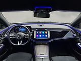 Mercedes-Benz Třídy E 300 de 4MATIC kombi s hybridní - náhled 13