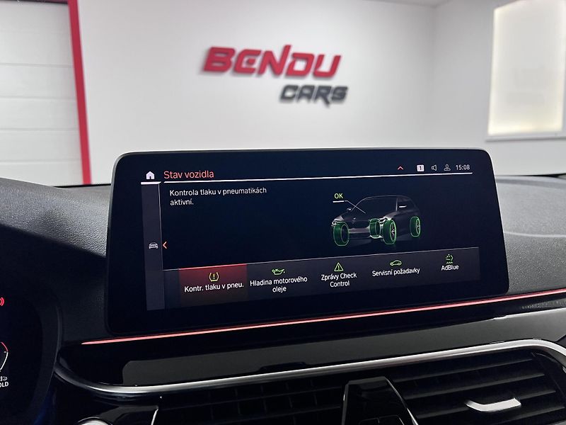 BMW Řada 5 520 d Xdrive 140 kW Premium - fotka 31 z 37