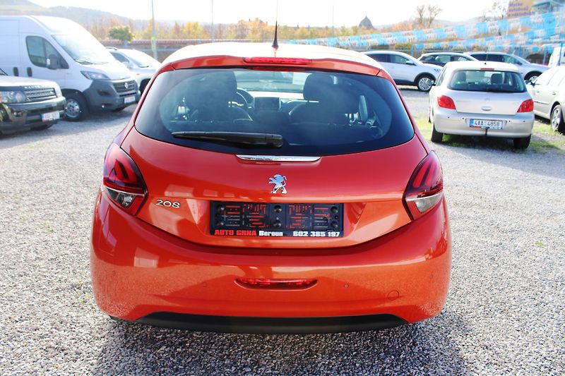 Peugeot 208 (2018) 1,2i KLIMA EL.OKNA TEMPOMAT  - fotka 6 z 20