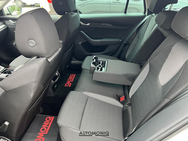 Škoda Octavia (2025) Combi 1.5 TSI DSG LED, Kamera - fotka 15 z 25