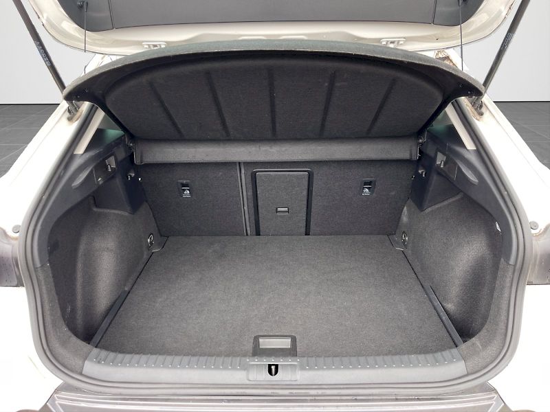Cupra Formentor (2024) 1.5 TSI 110 kW DSG Basis - fotka 32 z 35