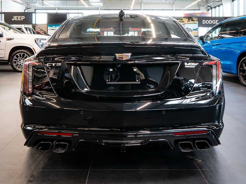 Cadillac CT5 (2026) 6.2 Supercharged V Blackwing - fotka 4 z 43