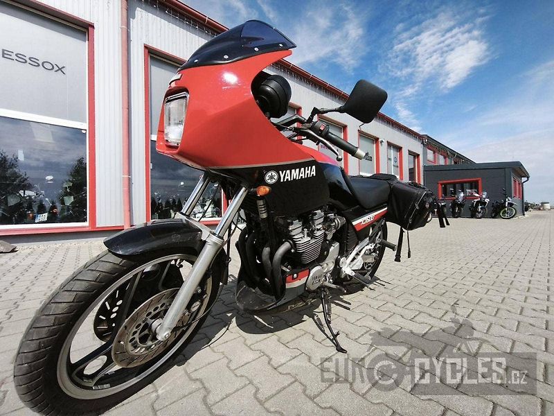 Yamaha XJ 600 (1985) - fotka 6 z 9
